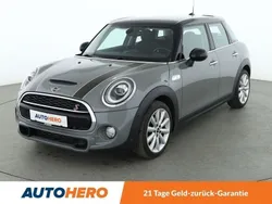 Grau Gebraucht 2018 Mini Cooper S Kleinwagen | 17.290 € (Fairer Preis)
