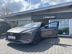 Grau Gebraucht 2024 Mazda 3 Limousine | 24.998 €