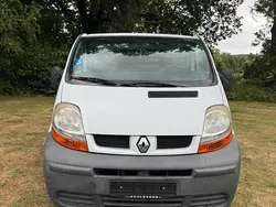 Weiß Gebraucht 2003 Renault Trafic Van | 4.900 €