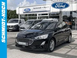 Schwarz Gebraucht 2019 Ford Focus Cool & Connect Limousine | 14.890 € (Fairer Preis)