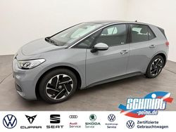 Grau Gebraucht 2024 VW ID.3 Comfortline Kleinwagen | 32.600 € (Fairer Preis)