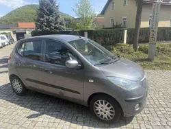 Grau Gebraucht 2010 Hyundai i10 Edition+ Kleinwagen | 4.000 € (Etwas zu teuer)
