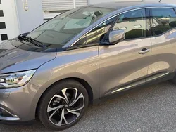 Grau Gebraucht 2018 Renault Scénic IV Bose Edition Van / Kleinbus | 15.399 € (Guter Preis)