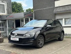 Deep black perleffekt Gebraucht 2014 VW Golf VII Trendline Limousine | 6.990 € (Guter Preis)