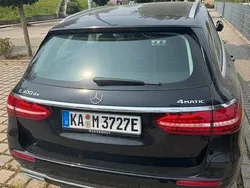 Schwarz Gebraucht 2022 Mercedes E300 Kombi | 41.900 €