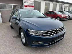 Aquamarinblau Gebraucht 2020 VW Passat Business Kombi | 22.990 € (Fairer Preis)