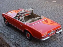 Rot Gebraucht 1965 Mercedes 230 Cabrio | 67.500 €