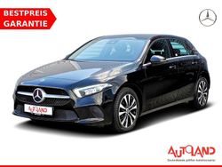 Schwarz Gebraucht 2022 Mercedes A250 Limousine | 26.990 € (Fairer Preis)