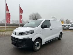 Weiß Gebraucht 2024 Peugeot Expert Van | 21.900 € (Fairer Preis)