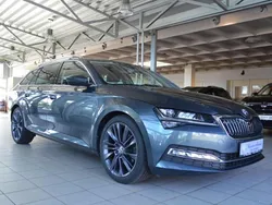 Quarzgrau met. Gebraucht 2021 Skoda Superb Style Kombi | 28.800 € (Etwas zu teuer)
