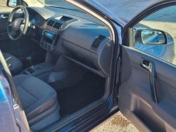 Blau Gebraucht 2003 VW Polo Basis Limousine | 1.990 € (Fairer Preis)