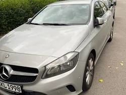 Silber Gebraucht 2016 Mercedes A180 Limousine | 12.500 € (Fairer Preis)