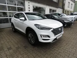 Weiß Gebraucht 2020 Hyundai Tucson Style SUV | 18.900 € (Fairer Preis)