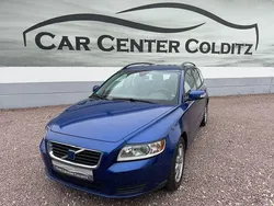Blau Gebraucht 2008 Volvo V50 Kinetic Kombi | 4.900 € (Etwas zu teuer)