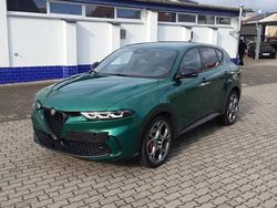Grün Gebraucht 2022 Alfa Romeo Tonale Edizione Speciale SUV | 21.000 € (Fairer Preis)