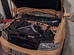 Gelb Gebraucht 2001 Audi S4 Sport Kombi | 16.000 €