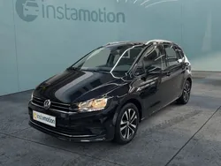Schwarz Gebraucht 2019 VW Golf Sportsvan IQ Drive Van / Kleinbus | 19.090 € (Etwas zu teuer)