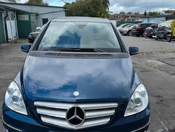 Blau Gebraucht 2009 Mercedes B200 Van / Kleinbus | 4.750 € (Fairer Preis)