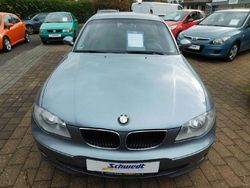 Blau Gebraucht 2005 BMW 118 Kleinwagen | 2.900 € (Fairer Preis)