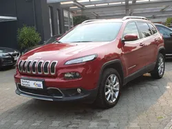 Deep cherry red crystal pearl Gebraucht 2017 Jeep Cherokee Limited SUV | 18.990 € (Guter Preis)
