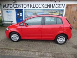 Rot Gebraucht 2010 VW Golf Plus Trendline Van / Kleinbus | 5.900 € (Guter Preis)