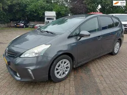 Grau Gebraucht 2012 Toyota Prius+ Van / Kleinbus | 7.900 € (Fairer Preis)