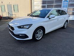 Weiß Gebraucht 2022 Seat Leon ST 4Drive Kombi | 18.999 € (Guter Preis)