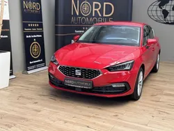 Emocion rot Gebraucht 2022 Seat Leon XCELLENCE Limousine | 20.979 € (Superpreis)