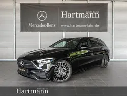 Obsidianschwarz Gebraucht 2024 Mercedes C300 AMG Kombi | 51.990 € (Teuer)