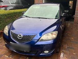 Blau Gebraucht 2006 Mazda 3 Limousine | 800 € (Fairer Preis)