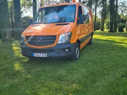 Orange Gebraucht 2018 Mercedes Sprinter Van | 16.900 €