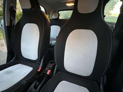 Grau Gebraucht 2016 Smart ForFour Passion Kleinwagen | 6.900 € (Fairer Preis)