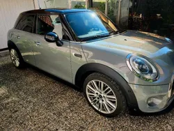 Grau Gebraucht 2017 Mini Cooper Kleinwagen | 16.500 € (Guter Preis)