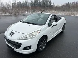 Weiß Gebraucht 2012 Peugeot 207 CC Roland Garros Cabrio | 6.980 € (Etwas zu teuer)