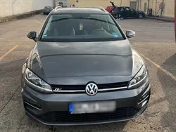 Braun Gebraucht 2020 VW Golf VIII Kombi | 17.500 €