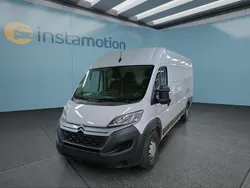 Weiß Gebraucht 2024 Citroën Jumper Van / Kleinbus | 26.249 € (Fairer Preis)