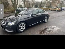 Schwarz Gebraucht 2018 Mercedes E220 Limousine | 28.500 € (Fairer Preis)
