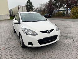Weiß Gebraucht 2010 Mazda 2 Inclusive Kleinwagen | 2.890 € (Fairer Preis)