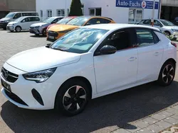 Weiß Gebraucht 2022 Opel Corsa-e Elegance Kleinwagen | 14.999 € (Superpreis)