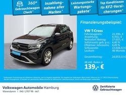 2t deep black perleffekt (metallic) Gebraucht 2024 VW T-Cross Life SUV | 21.390 € (Fairer Preis)