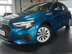 Atollblau metallic (metallic) Gebraucht 2022 Audi A3 Sportback e-tron Ambiente Limousine | 19.900 € (Guter Preis)