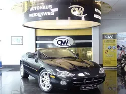 Schwarz metallic Gebraucht 2003 Jaguar XK8 Cabrio | 19.800 € (Guter Preis)