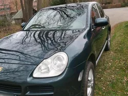 Grün Gebraucht 2005 Porsche Cayenne SUV | 8.666 €