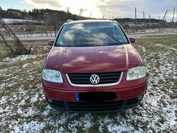 Rot Gebraucht 2004 VW Touran Trendline Van / Kleinbus | 1.400 € (Fairer Preis)