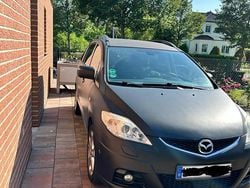 Grün Gebraucht 2009 Mazda 5 Van / Kleinbus | 1.100 €