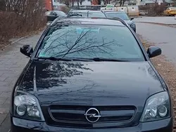 Schwarz Gebraucht 2005 Opel Signum Kombi | 1.000 € (Guter Preis)