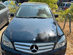 Schwarz Gebraucht 2010 Mercedes C250 Avantgarde Limousine | 8.200 € (Fairer Preis)
