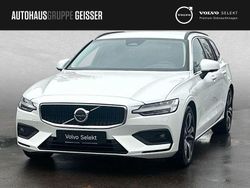 Crystal weiß perleffekt Gebraucht 2025 Volvo V60 Core Kombi | 35.750 € (Guter Preis)