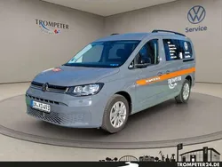 Grau Gebraucht 2024 VW Caddy Maxi Life Van / Kleinbus | 32.980 € (Superpreis)