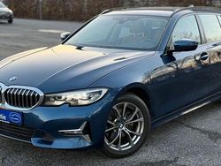 Blau Gebraucht 2022 BMW 320 Luxury Line Limousine | 26.000 € (Superpreis)